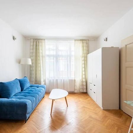 2 Bedrooms Apt Near Wenceslas Sq براغ المظهر الخارجي الصورة
